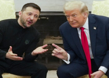 Trump e Zelenski se reúnem em Washington na segunda-feira (18) para avançar em negociações de paz na Ucrânia, com apoio de líderes europeus após encontro entre Trump e Putin.