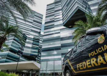 Polícia Federal fechou 1.176 empresas clandestinas de segurança privada entre 2017 e 2024. Operação Segurança Legal expôs riscos à população e ganhou reforço com novo estatuto que criminaliza atuação irregular.