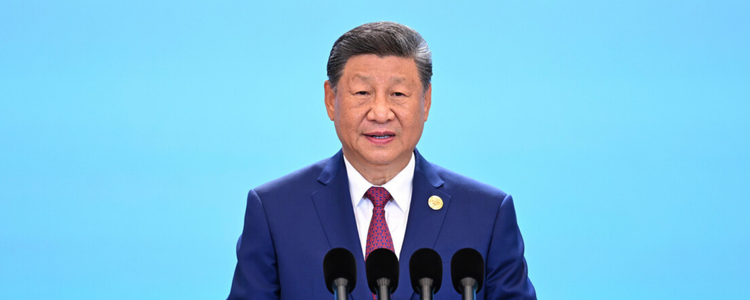 Xi Jinping propôs uma nova Iniciativa de Governança Global durante a cúpula da Organização para Cooperação de Xangai. O plano foi apresentado a líderes como Putin e Modi e desafia a ordem mundial atual liderada pelo Ocidente.