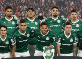 Flamengo enfrenta Racing e Palmeiras encara LDU nas semifinais da Libertadores 2025. Conmebol divulga datas, horários e transmissões oficiais.