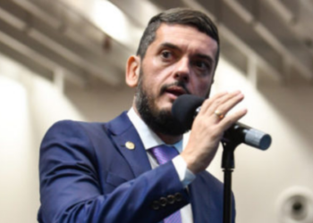 STF autoriza liberdade de Bacellar com medidas restritivas após Alerj votar pela soltura; deputado seguirá monitorado.