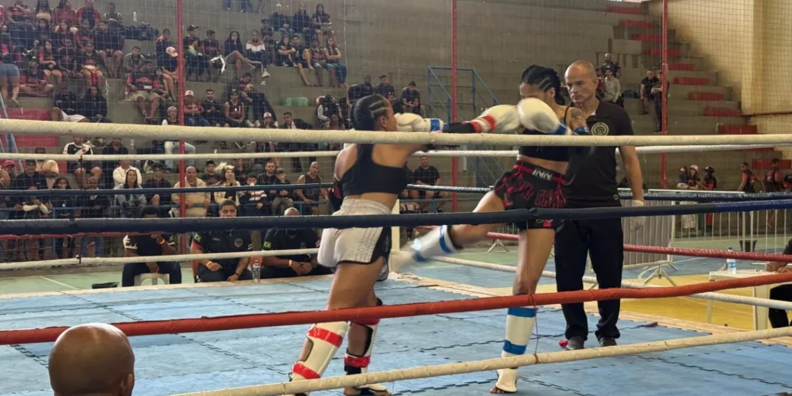 Tamoios recebeu o Campeonato Brasileiro de Muay Thai com apoio da Prefeitura de Cabo Frio e arrecadação solidária.