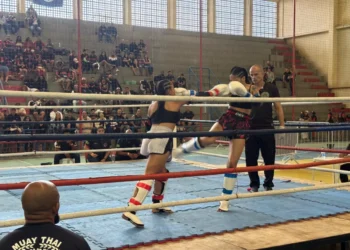 Tamoios recebeu o Campeonato Brasileiro de Muay Thai com apoio da Prefeitura de Cabo Frio e arrecadação solidária.