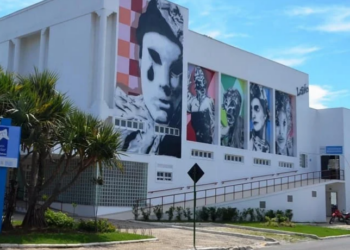 Rio das Ostras realiza o Prêmio Literário do Ensino Fundamental 2025, com o tema “Amor que cuida, amor que não se esquece”. Evento gratuito acontece no dia 29 de outubro no Teatro Municipal.