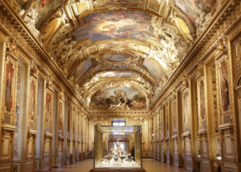 Joia roubada no Louvre tem ligação com a família imperial brasileira