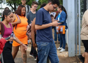 Faltando um mês para o Enem 2025, estudantes devem ficar atentos às datas das provas e à liberação do cartão de confirmação. Veja os detalhes e o que muda em cidades do Pará.