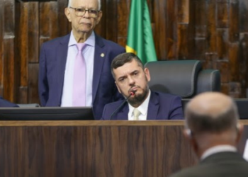 Alerj aprova PEC que cria o Fundo Estadual de Proteção e Defesa Civil, com foco em ações de prevenção a desastres e enfrentamento das mudanças climáticas no Rio de Janeiro.