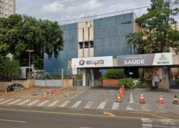 O Ministério Público do Rio de Janeiro requisitou dados sobre a estrutura da rede de saúde de Petrópolis e São José do Vale do Rio Preto frente ao risco de intoxicações por metanol.