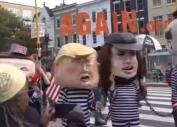 Milhões de americanos protestam contra Trump em todos os estados dos EUA sob o lema “No Kings”.