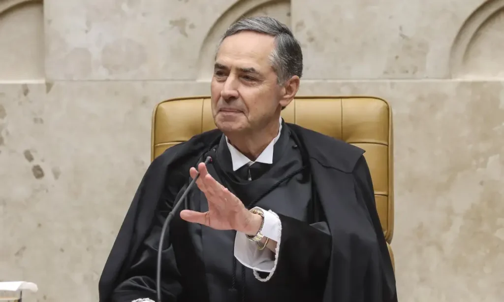 Entidades pressentem posicionamento de Barroso em ações sobre aborto no STF.