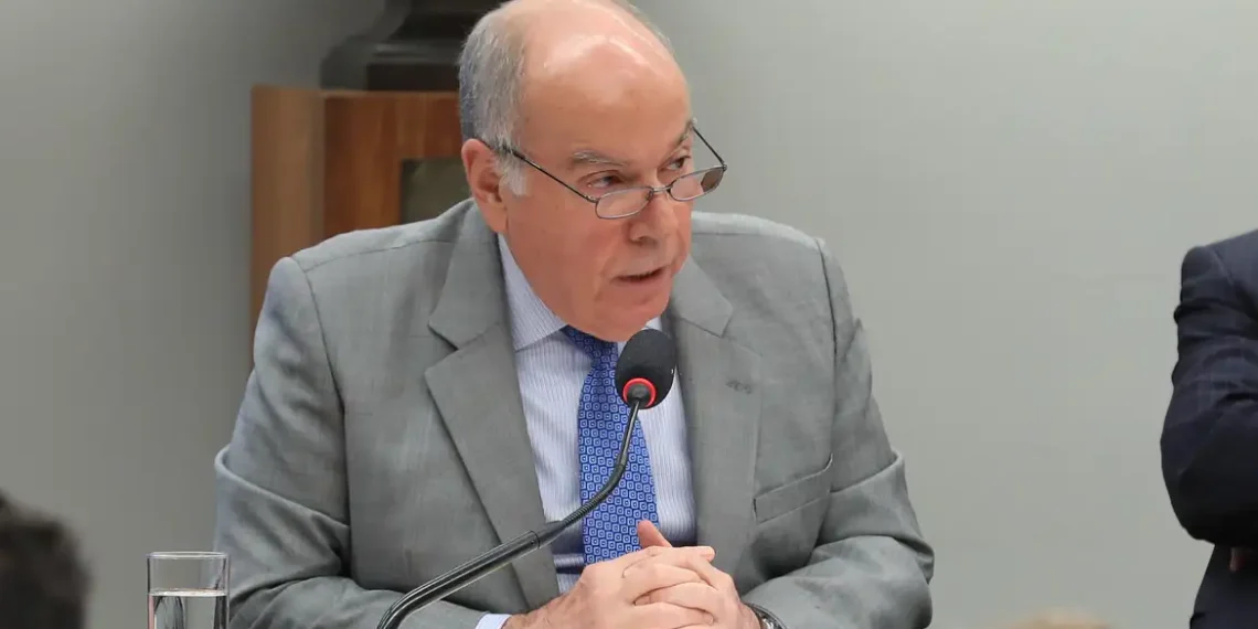 O chanceler destacou que há interesse mútuo em uma reunião entre os presidentes e que tratativas seguem em andamento.