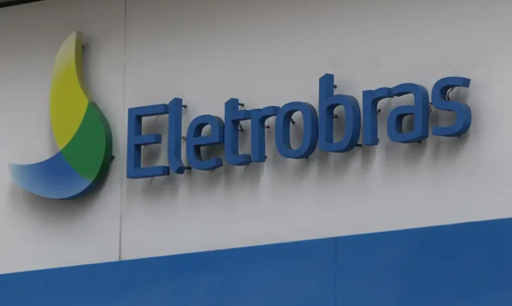 Privatizada desde 2022, Eletrobras anuncia novo nome e foco em inovação e valor de mercado.