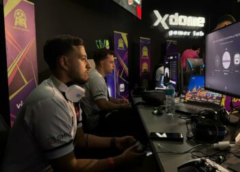 Representando o Vasco, Gabriel Franja vence o eBrasileirão 2025 e fatura R$ 20 mil.