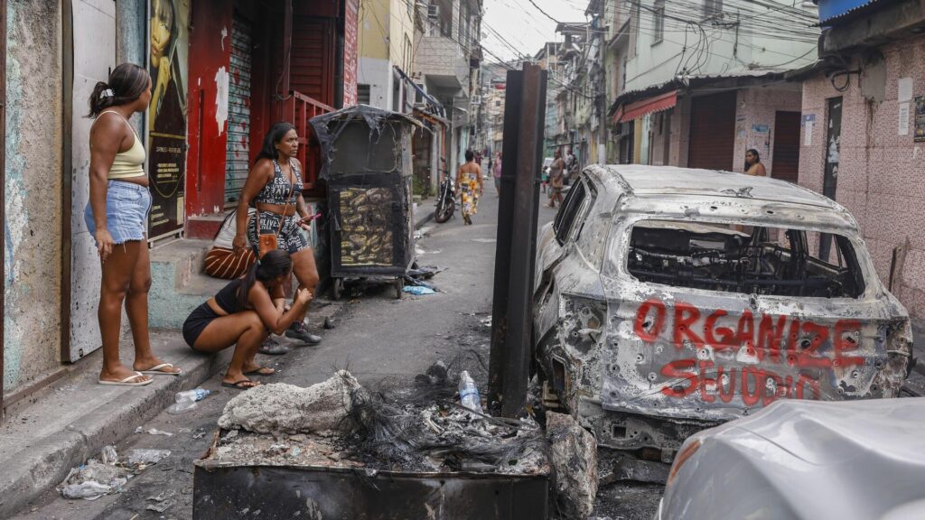 Pesquisa Quaest mostra maioria favorável ao enquadramento de facções como grupos terroristas e críticas à fragilidade das leis.
