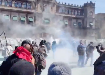Manifestação por segurança e transparência termina com tumulto na Cidade do México.