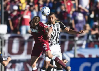 Atlético-MG para em Losada e perde Sul-Americana nos pênaltis; Lanús garante vaga na Libertadores