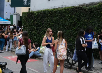 Enem 2025: Inep publica gabaritos do primeiro dia de provas; confira como acessar