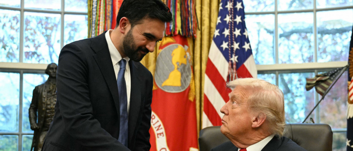 Prefeito eleito de Nova York, Zohran Mamdani, afirma que mantém todas as críticas feitas a Donald Trump apesar do encontro cordial na Casa Branca; líder diz que presença foi pragmática e voltada a resultados.