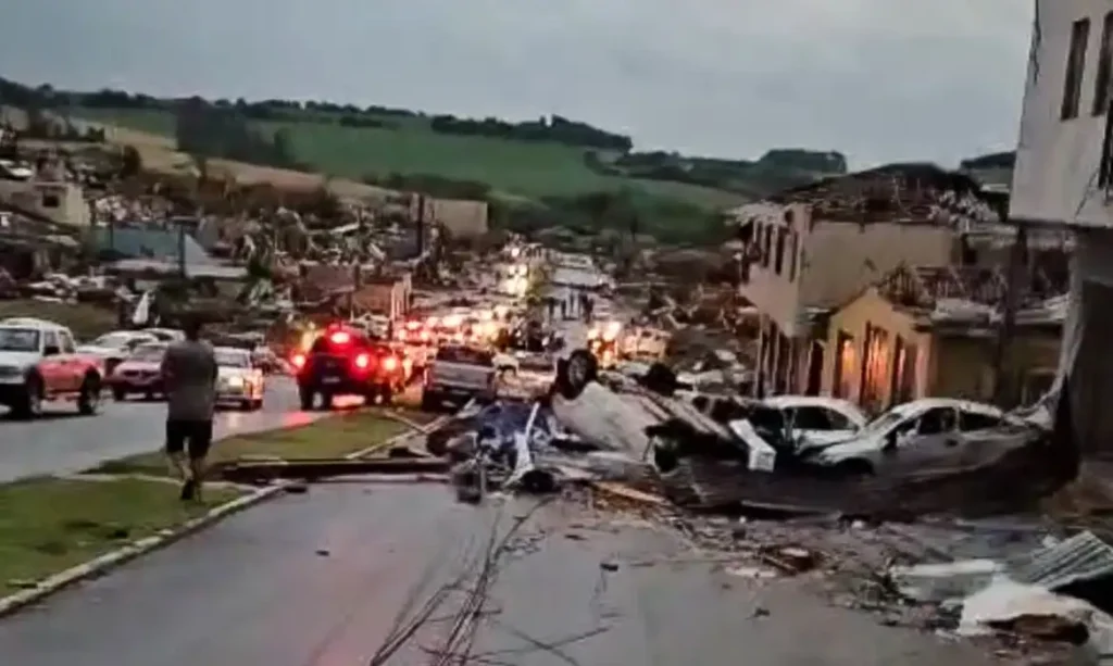 Inmet alerta para risco de ciclones extratropicais em novembro; veja estados sob atenção.