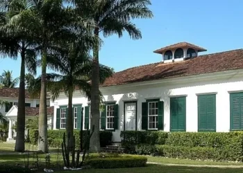 Período para requerer isenção do IPTU 2026/2027 em Quissamã começou em novembro. Benefício é voltado a famílias de baixa renda.