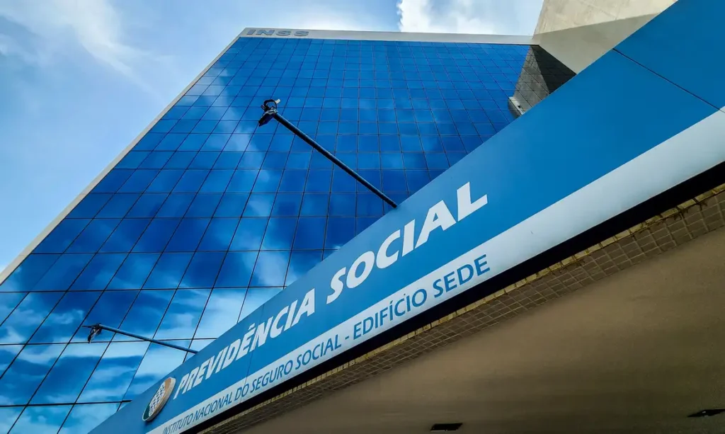 Lote de atrasados contempla milhares de brasileiros e segue calendário das RPVs