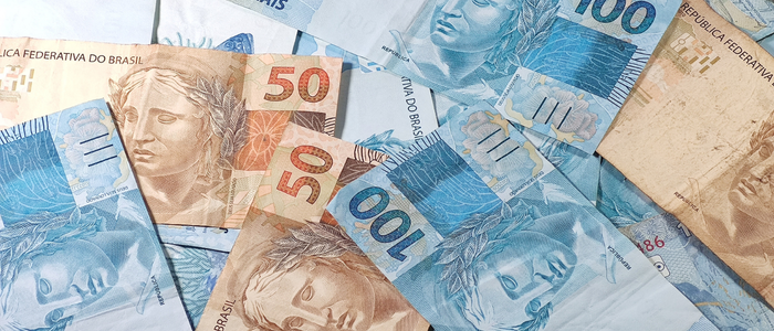 Carga tributária no Brasil atinge recorde histórico em 2024