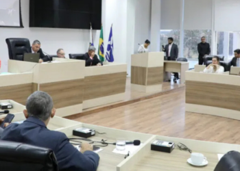 Falta de refrigeração nas escolas volta à pauta na Câmara de Macaé