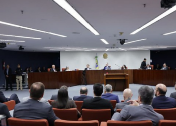STF julga seis réus do núcleo 2 por tentativa de golpe em 2022