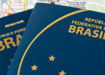 Mapa de Riscos 2026 da International SOS classifica países por níveis de segurança e saúde, destacando regiões de risco extremo e orientando viajantes e empresas na preparação de viagens internacionais.