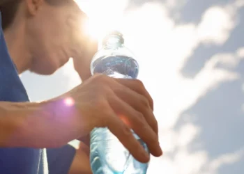 Onda de calor coloca áreas de seis estados sob alerta vermelho do Inmet e pode levar temperaturas acima de 40°C em oito estados