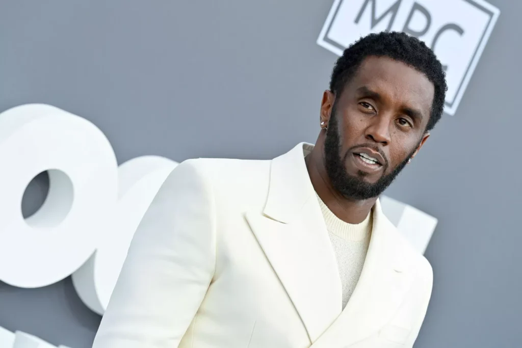Defesa de Diddy contesta condenação e acusa juiz de extrapolar decisão do júri.