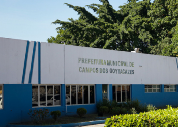 Campos amplia prazo de inscrição para concurso da Educação com salários de até R$ 4,2 mil