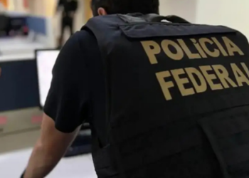 PF cumpre mandados em investigação sobre investimentos do RioPrevidência
