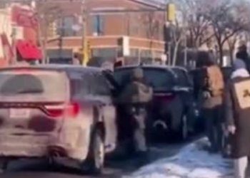 Mortes em ações federais de imigração acendem protestos em Minneapolis