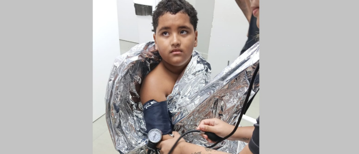 Criança de 10 anos é resgatada após horas à deriva em São Pedro da Aldeia