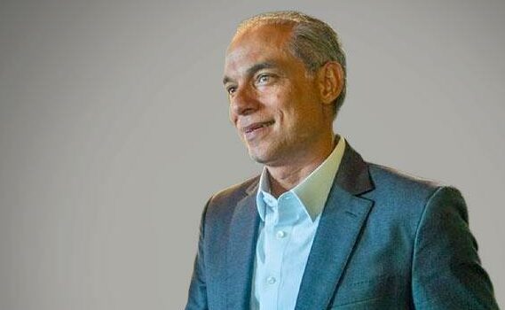 Em abril de 2025, a Justiça bloqueou R$ 112 milhões de Augusto Lima na Reag Trust, fundo posteriormente liquidado pelo Banco Central após investigação.