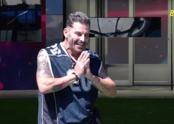 Henri Castelli foi levado ao hospital para exames após o episódio