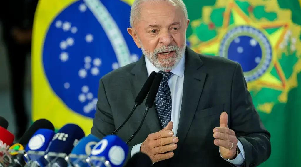 Governo lança programa para renegociar débitos e usar parte do FGTS