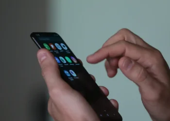 Gemini AI será a base da próxima geração da assistente virtual da Apple.