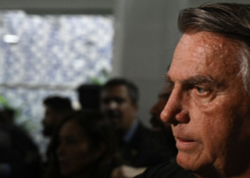 DOJ divulga documentos sobre Epstein com menções a Bolsonaro