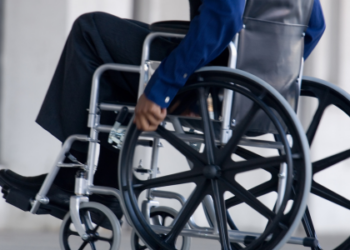Nova esperança contra a tetraplegia: polilaminina avança para testes clínicos no Brasil