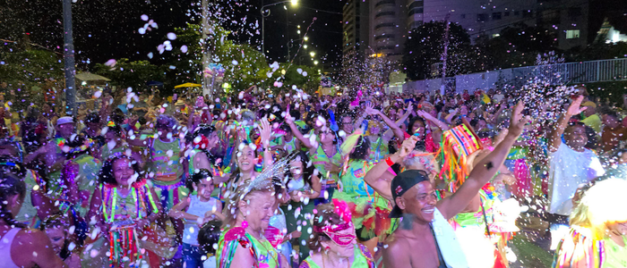 Penúltimo dia de Carnaval tem agenda intensa em Macaé