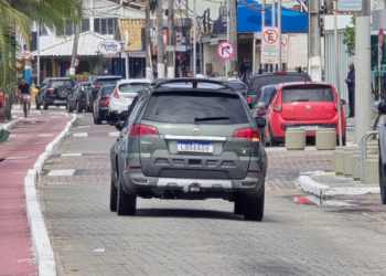 Macaé terá esquema especial de trânsito durante o Carnaval 2026, com bloqueios em ruas e bairros, fiscalização na orla e na Região Serrana para garantir a segurança dos foliões.