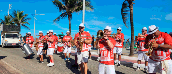 Último dia do Carnaval da Alegria em Macaé terá Monobloco, trio elétrico, cortejos e shows espalhados pela cidade nesta terça-feira (17).