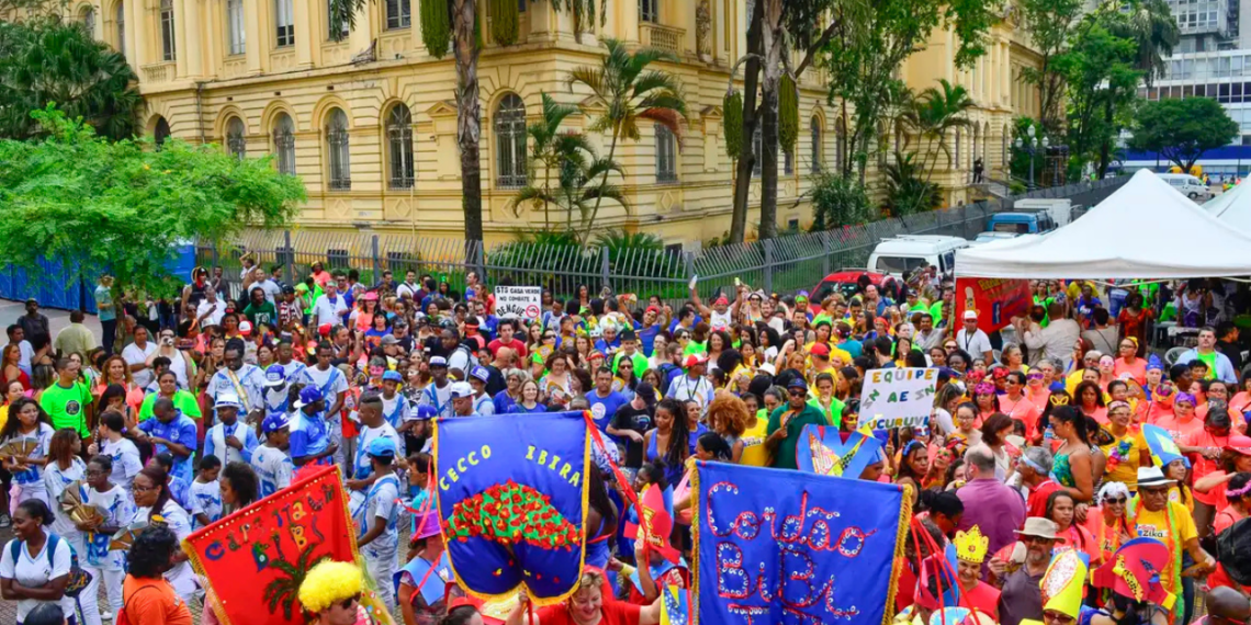 Domingo de Carnaval tem megablocos com Michel Teló, Pocah e programação em toda São Paulo