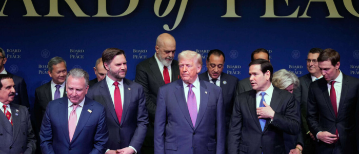 O Brasil decidiu não participar da reunião do Conselho da Paz em Washington, alegando falta de assento para a Palestina e criticando a proposta de Donald Trump.