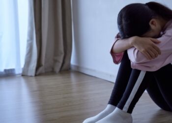 Proposta altera Código Penal e segue para sanção presidencial, reforçando proteção a menores em casos de violência sexual.