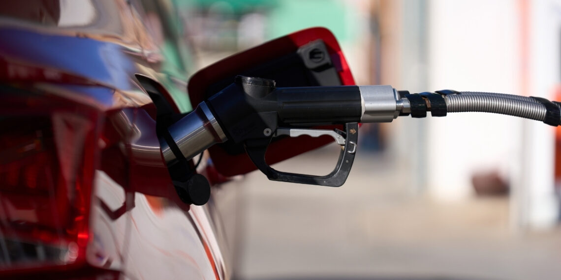 Diesel sobe mais de 11% e aumento pode afetar alimentos, transporte e serviços