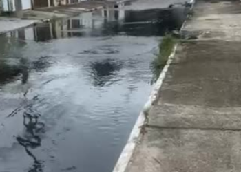 Prefeitura de Rio das Ostras denuncia Rio+ Saneamento por esgoto nas ruas