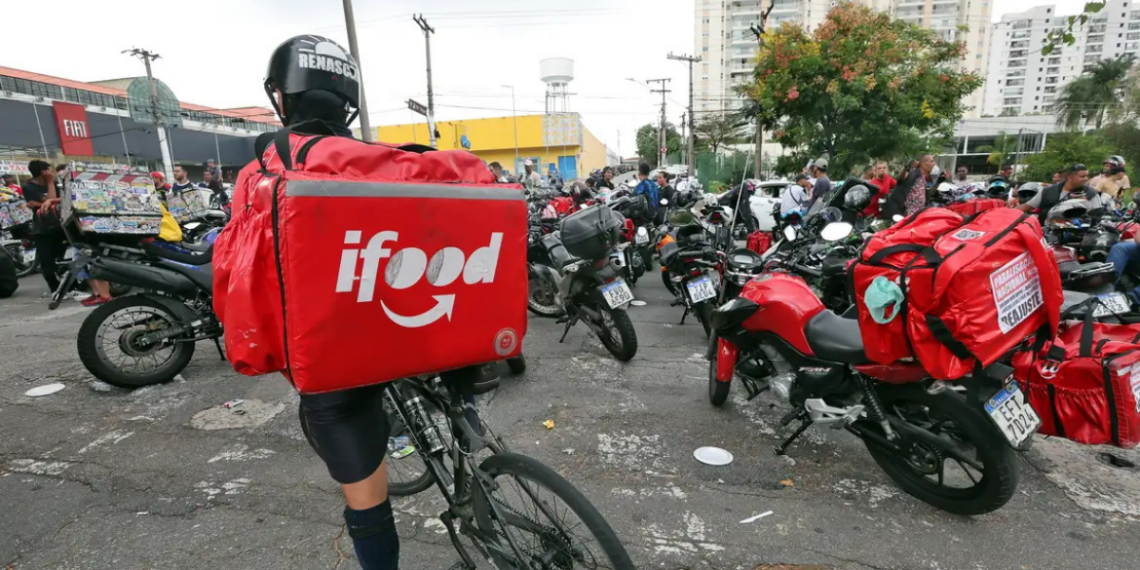 Governo apresenta proposta para regulamentar entregadores por aplicativo com aumento na remuneração, transparência e novas garantias trabalhistas.